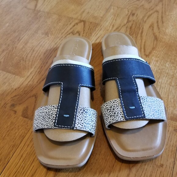 Toms flat slip on sandals - Picture 2 of 8
